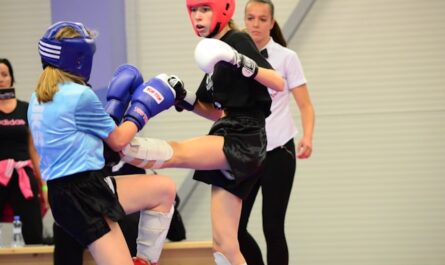 Boxe et adolescent