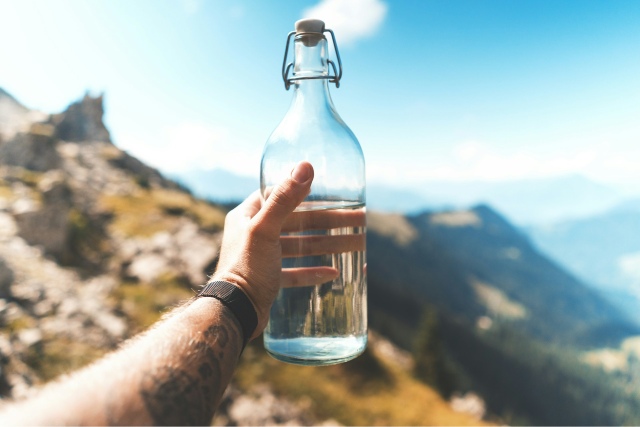 Hydratation et santé : combien d’eau faut-il vraiment boire ?