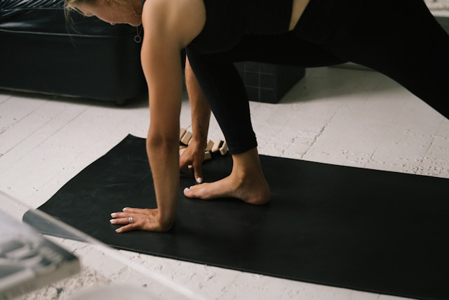 Guide pratique pour bien choisir son tapis de yoga adapté à ses besoins