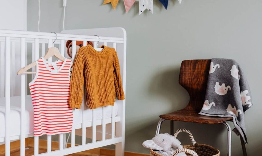Bébé sentant le renfermé : les vraies causes
